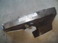 (image for) OMC seadrive 2.7 L lower port engine cover 984948 0984948