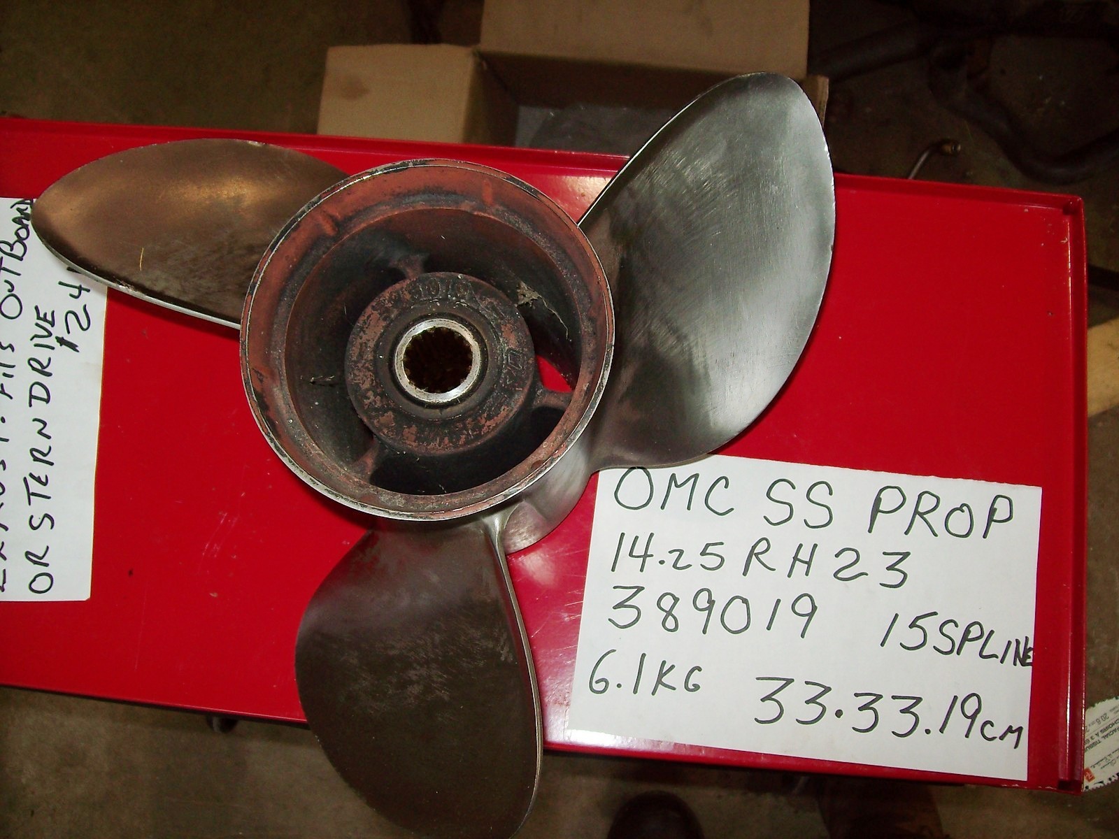 OMC Johnson Evinrude Propeller 389019, 0389019 OMC Johnson Evinrude